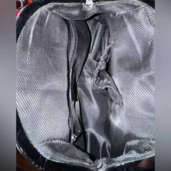 Kate spade black leather handbag - snap closure - Picture 4 of 6